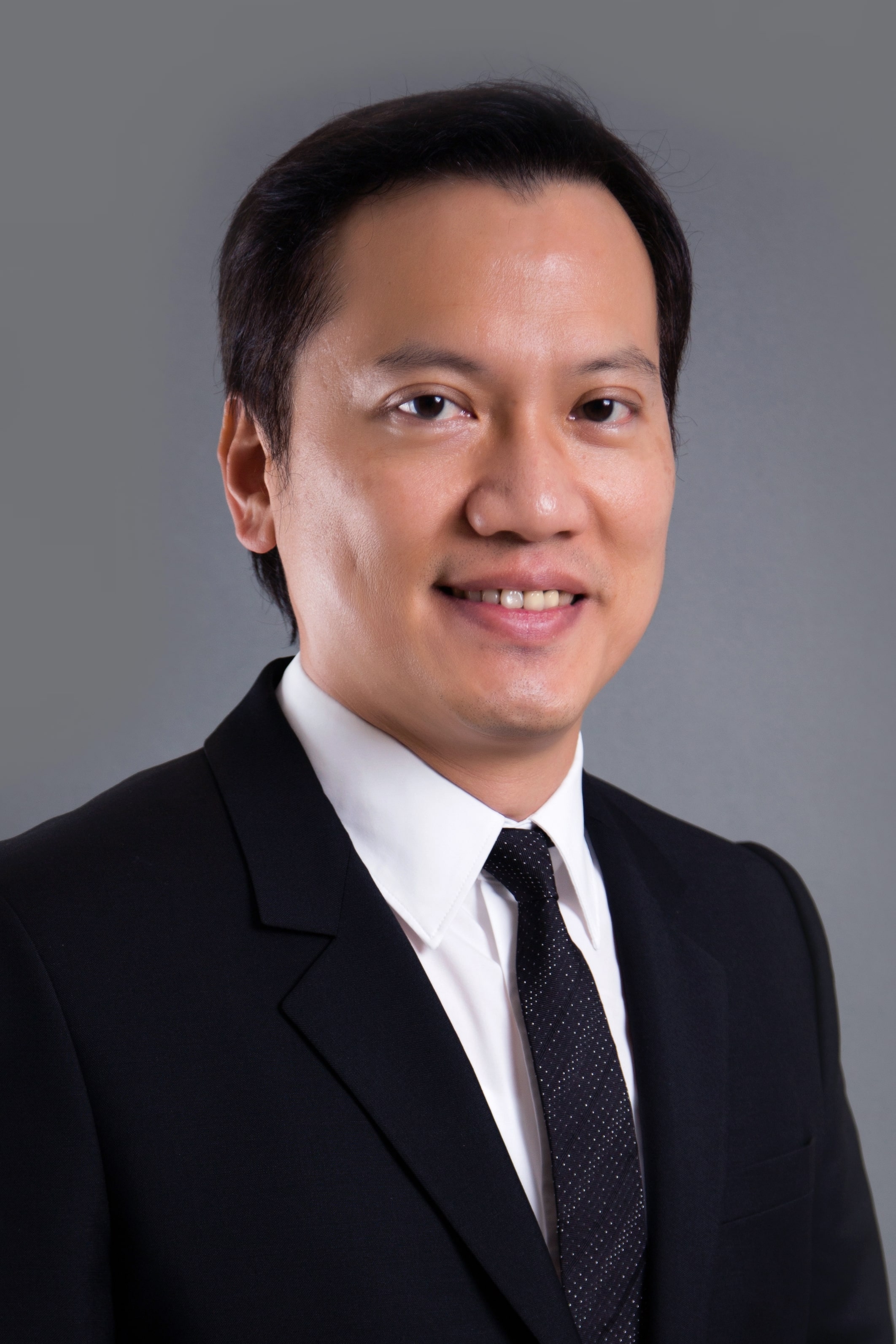 傅文芳常務理事- 中華獨立董事協會